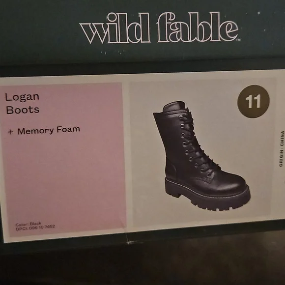 Wild Fable Black Women's Logan Lug Combat Boots w Memory Foam Insole size 11 - Picture 6 of 7